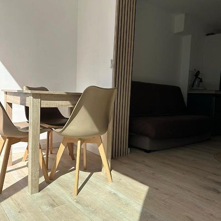 Charment studio 100m de la plage place de parking Cavalaire-sur-Mer Extérieur photo