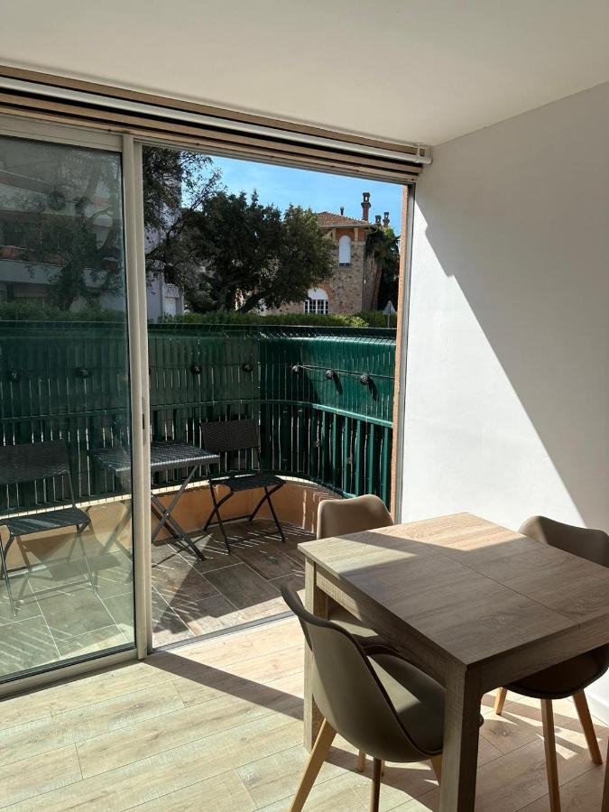 Charment studio 100m de la plage place de parking Cavalaire-sur-Mer Extérieur photo