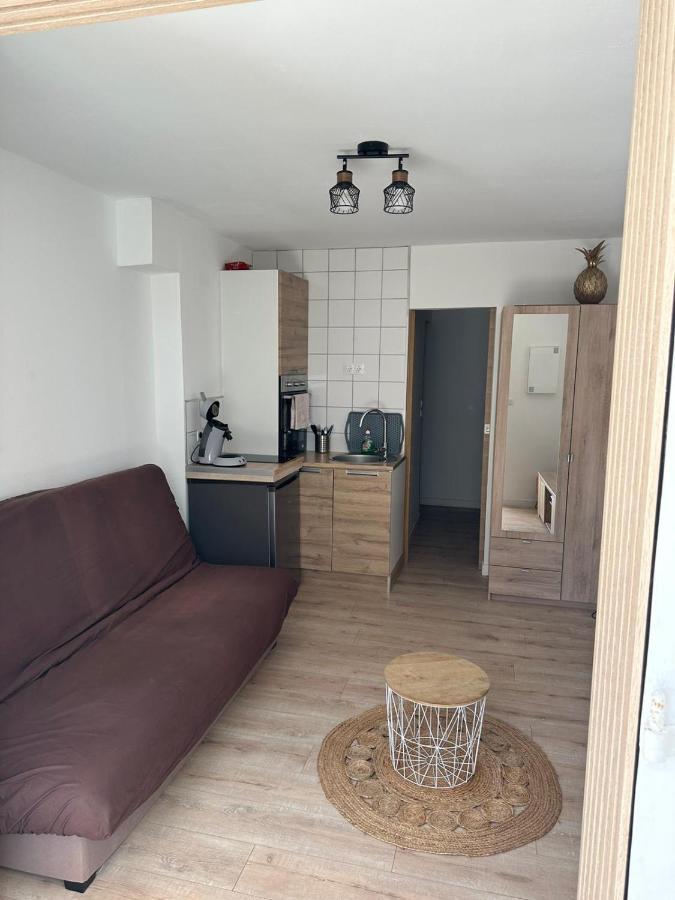 Charment studio 100m de la plage place de parking Cavalaire-sur-Mer Extérieur photo