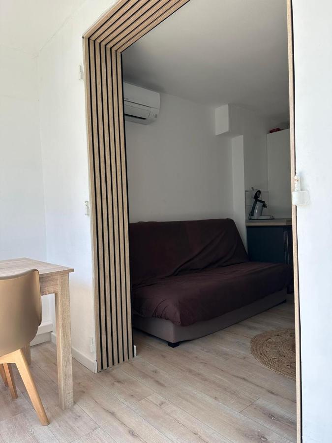 Charment studio 100m de la plage place de parking Cavalaire-sur-Mer Extérieur photo